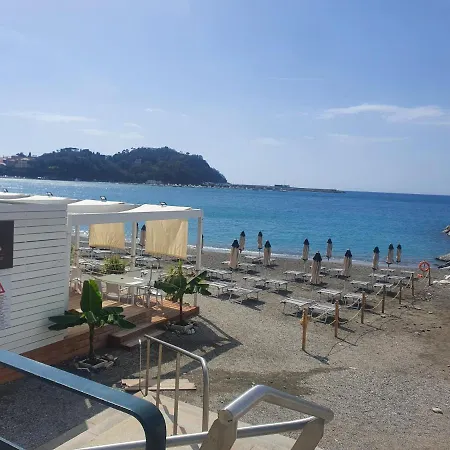 Central Sestri Executive 2 Bedroom&Huge Terrace Sestri Levante Exterior foto